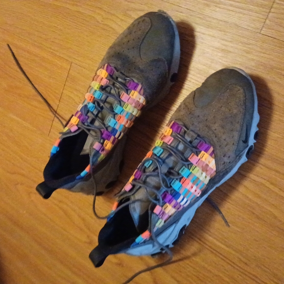 Nike react running shoe - Picture 3 of 4